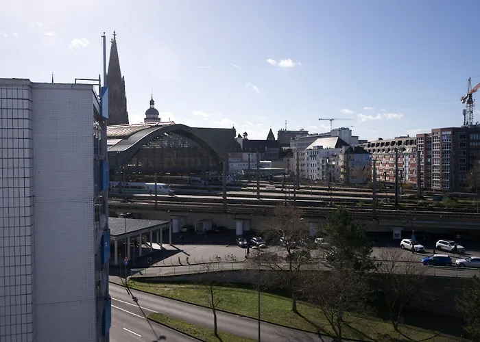 梅里安酒店 酒店