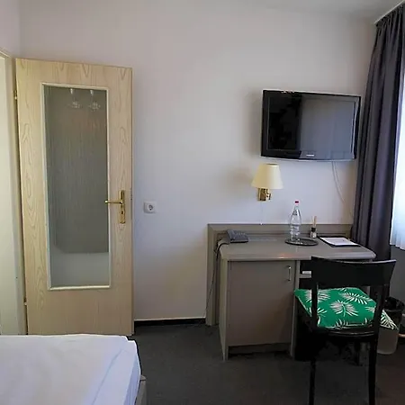 Hotel Merian 3*