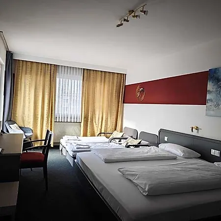 Merian Hotel 3*