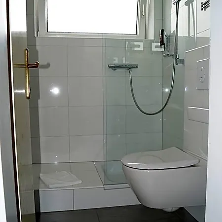 Merian 3*