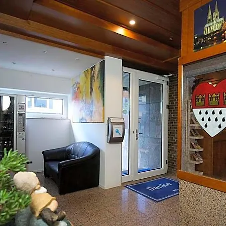 Merian Hotel 3*